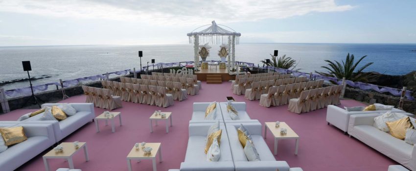 Decoración para boda cerca del mar. Wedding decoration near sea.